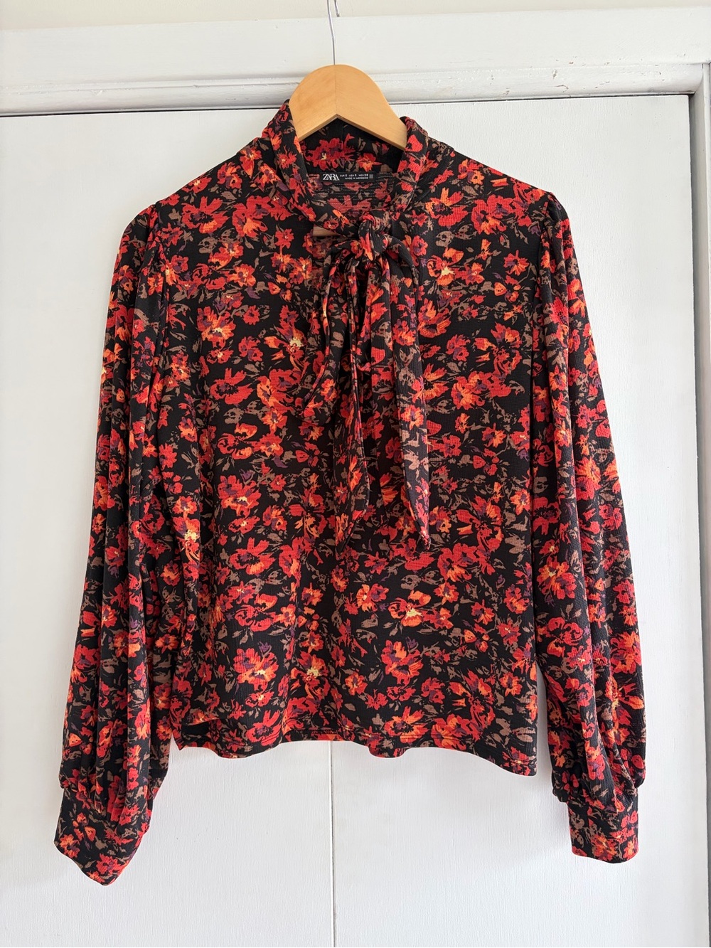 Zara Black and Red Floral Bow-Tie Blouse
